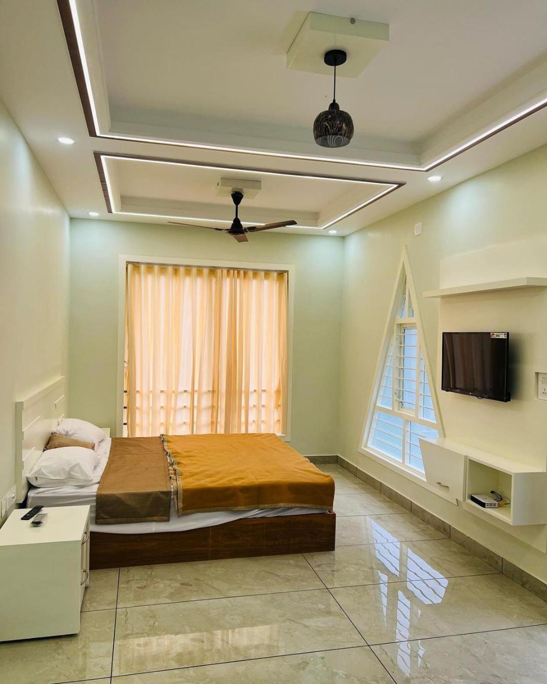 Royal Mount Inn Resorts Paithalmala Екстериор снимка